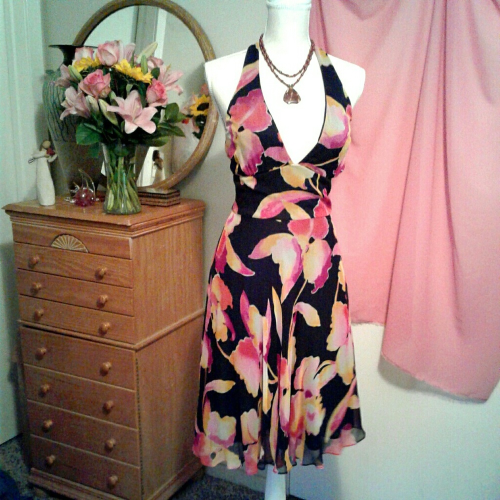 "Marilyn Monroe" Cachè Flowing Flirty and Fabulous